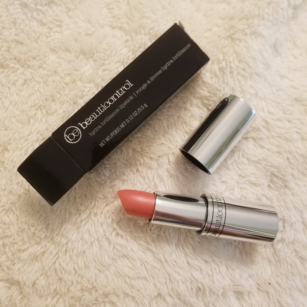 BC Hydra Brilliance Lipstick - Peachy